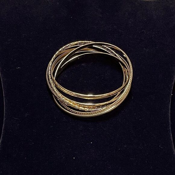 🌟NEW🌟14kt Gold Plated Bungle Set - Picture 1 of 3
